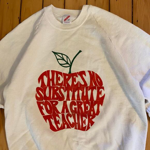 Vintage 1980s Teaching Teacher Apple Jerzees Sweatshirt M/L - Picture 2 of 4